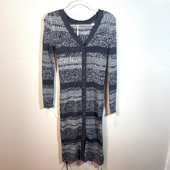 Free People Cozy Up Striped Cardigan size small/petite - Picture 4 of 10